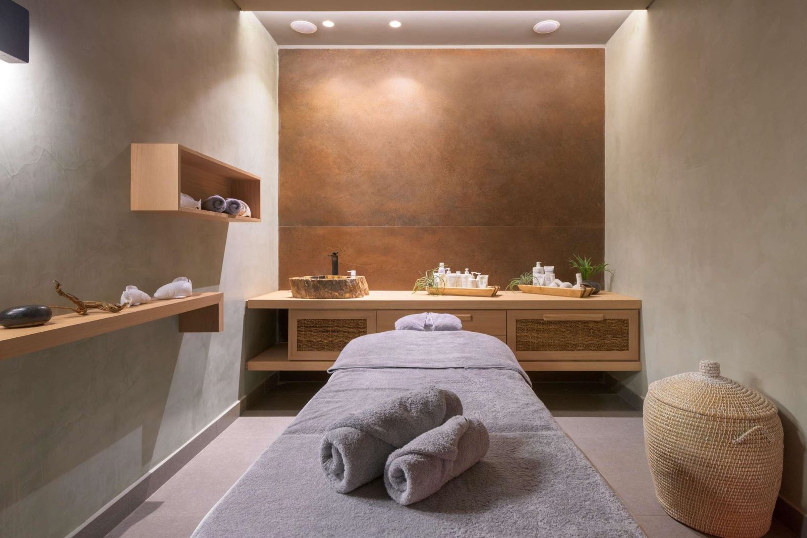 Một trong những lý do tiệm Spa cần tích hợp đặt chỗ trực tuyến là cải thiện trải nghiệm của khách hàng. 7-ly-do-tiem-spa-can-tich-hop-dat-cho-truc-tuyen