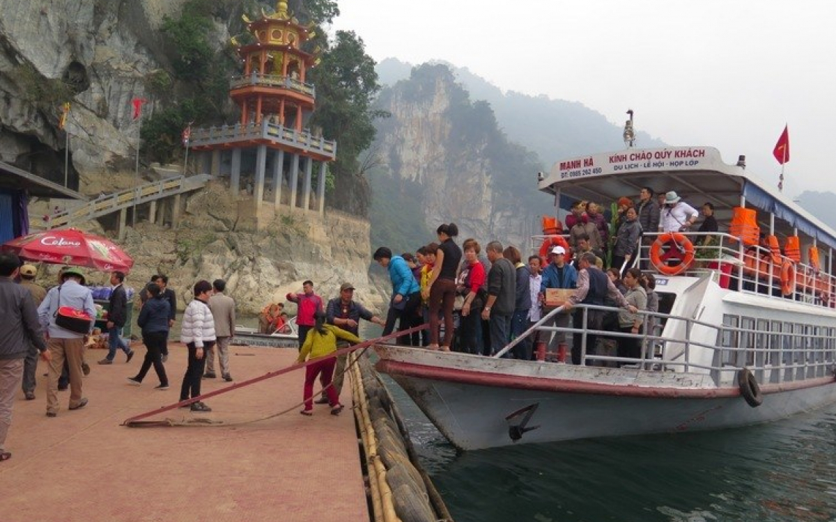 Lựa chọn kênh bán phòng hợp lý, sẽ giúp tiếp cận đúng nhóm khách hàng tiềm năng của mình. cong-suat-phong-yeu-to